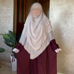 عباية مع كاب